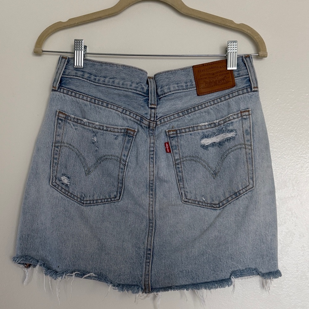 Levi's Light Blue Distressed Button-Front Denim M… - image 2